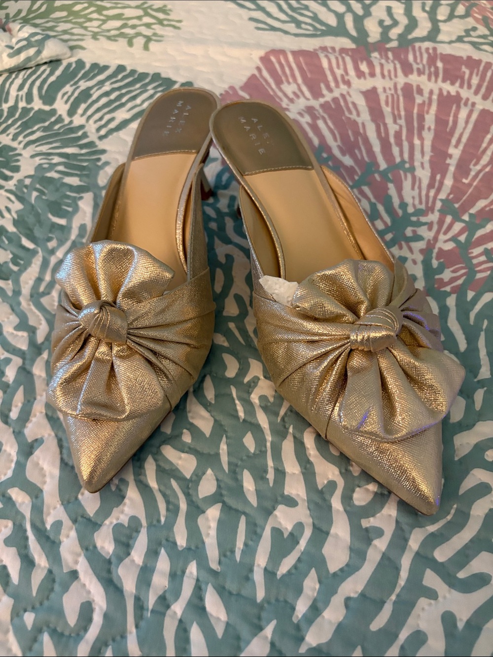 Alex Marie mules